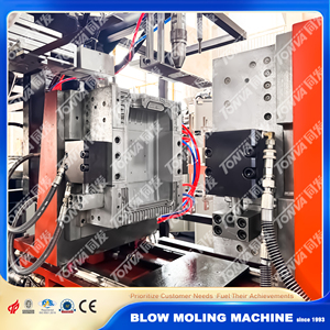 Machine de moulage par soufflage de bouteilles d'huile de palme en plastique <span class=keywords><strong>10L</strong></span> 20L triple couches - Product Image 4