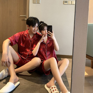 Conjuntos de Pijamas de Manga Corta para <span class=keywords><strong>Pareja</strong></span> de Satén de Seda de Hielo con Estampado Liso para Mujer y Hombre - Product Image 2