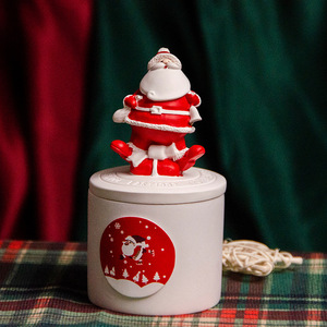 Yu Huan Santa Claus Scented Candle Cylinder Holiday Fragrance Christmas Decor Gift - Product Image 2