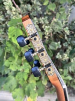 Gitar Klasik Aiersi Brand OEM/ODM, Semua Kayu Solid, Top Spruce AAA, Body Super Tipis, Set in Neck, Senar Nylon, Alat Musik
