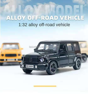 ألعاب LASIVE لعبة ممتازة بمقياس أربعة أبواب SUV Diecast نموذج سيارة سبيكة معدنية صوت وضوء لعبة تقنية الصب للأطفال - Product Image 6