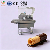 Machine automatique de glaçage au chocolat en acier inoxydable 304 pour la production de snacks enroulés au chocolat