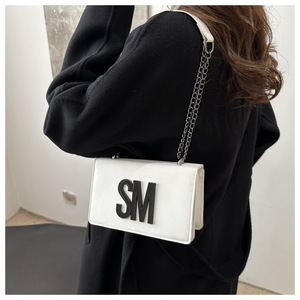 Travel Work Purse <strong>Handbags</strong> Women's <strong>Small</strong> Letters <strong>Black</strong> Messenger Bag White Chain Strap Shoulder Bag Personality Crossbody Flap - Product Image 5
