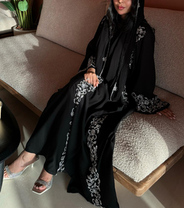 ชุดอาบายะหรูหราแบบดูไบสำหรับผู้หญิง สไตล์เรียบร้อย เสื้อคลุมคาร์ดิแกนเปิดด้านหน้า พร้อมชุดฮิญาบด้านใน สำหรับเทศกาลอีด ชุดมุสลิม ODM อาบายะ คาฟตัน - Product Image 6