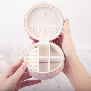 Étui à anneaux en cuir PU personnalisé pour femme, boîte à bijoux personnalisée pour les boîtes à bijoux pour femmes - Product Image 4