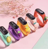 Kinderen Fruit LED Touchscreen Horloge Zachte Kleurrijke Siliconen Cartoon Polsband voor Kinderen Verjaardagscadeau School Dagelijks Gebruik