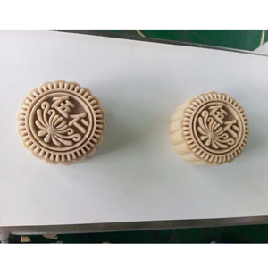 LONGYU Ligne de production industrielle automatique <span class=keywords><strong>Mamoul</strong></span> Quadruple de remplissage de gâteau de lune Machine à gâteau de lune en peau de neige - Product Image 5