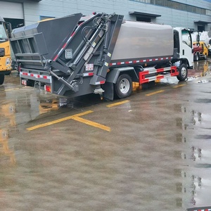 Camión de Compresión de Basura con Motor Diésel ISUZU KV100 4x2, Vehículo de Recolección y Eliminación de Residuos - Product Image 4