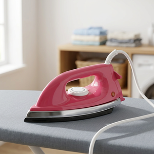 Plancha Eléctrica en Seco STEELCO RED MERRY Modelo 1kg 750W 220V con Protección Anti-Quemaduras en Seco, 1 Año de Garantía para Uso Doméstico, Hotelero y Comercial - Product Image 2