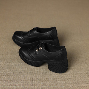 Meilleures ventes : Chaussures décontractées à talon épais, en cuir de vachette pleine fleur, couleur unie, style rétro, avec ceinture décorative, antidérapantes, durables et imperméables - Product Image 1