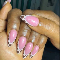 LUMEILA Faux Ongles à Presser 3D en Acrylique, Motif Fleur Blanche, Couverture Complète, Forme Amande, Dégradé Rose Nude, French Manucure avec Colle, 10 Pièces Réutilisables
