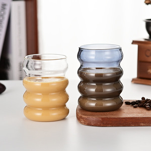 Tasse à ondulations créative, verre transparent résistant à la chaleur, gobelet en forme de vague pour les fêtes, pour la bière ou le thé - Product Image 3