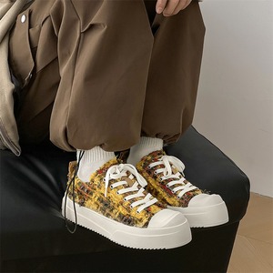 Zapatillas de lona estilo nuevo Primavera 2026 para parejas con diseño irregular único, zapatillas de skate retro desgastadas - Product Image 3
