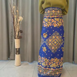 Fabrika fiyat Sarong Lungi şeftali tüyü kumaş 100 Polyester Sarong Batik endonezya