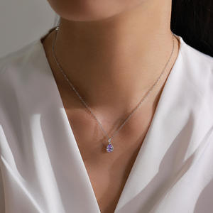 Conjunto de Collar y Pendientes de Plata de Ley S925 con Colgante de Lágrima en Color Morado Claro - Joyería Elegante y Minimalista de Alta Gama - Product Image 5
