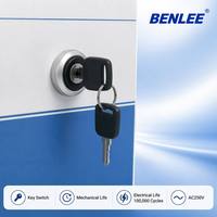 Interrupteur à bouton BENLEE 22 mm IP40 1NO1NC 2NO2NC AC250V OEM/ODM disponible