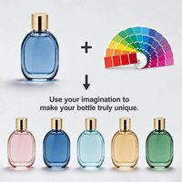 Vente en gros de flacons de parfum en verre transparent carrés de luxe de haute qualité, avec couvercle en bois unique, 30 ml, 50 ml, 100 ml
