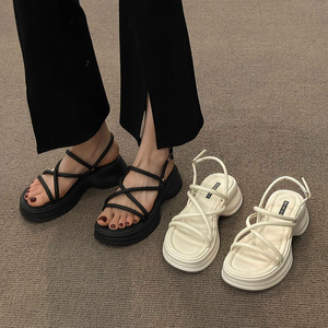 Sandalias de Verano con Logo Personalizado, Sandalias de Plataforma con Tiras Cruzadas para Mujer, Sandalias Negras con Tacón de Cuña Grueso para Mujer - Product Image 3