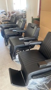 Chaise de barbier de luxe portable en cuir synthétique, réglable, durable, avec pompe hydraulique, couleur personnalisable - Product Image 6