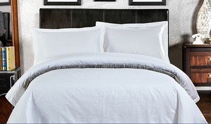 Juego de cama de hotel de lujo de gama alta, juego de sábanas de edredón de algodón a rayas blancas, ropa de cama duradera resistente a las arrugas - Product Image 6