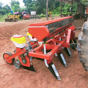 Semoir et applicateur d'engrais pour maïs et soja, monté sur tracteur, 2 à 6 rangs - Product Image 1