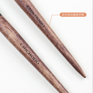 Pinceau à highlighter en laine, pointe flamme, pour le maquillage des joues - Product Image 4