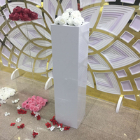 Fournisseur de mariage Acrylique Cylindre Gâteau Table Plinthe Fleur Piédestal Stand Pour Les Décorations De Fête De Banquet De Mariage