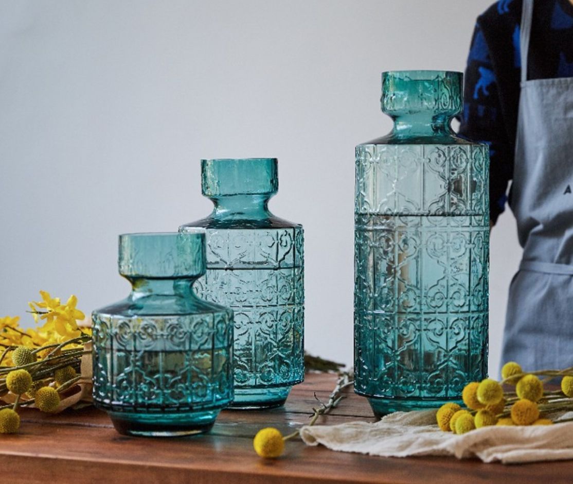 สีเขียวอ่อน