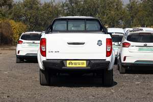 Marca nueva 2023 JMC Baodian versión camioneta 0km <span class=keywords><strong>segunda</strong></span> <span class=keywords><strong>mano</strong></span> 2,5 T Turbo Manual caja de cambios diésel/gasolina opciones de combustible <span class=keywords><strong>venta</strong></span> - Product Image 3