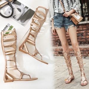 <span class=keywords><strong>Sandalias</strong></span> <span class=keywords><strong>Planas</strong></span> de Verano 2025, Nuevas, a la Moda, para Mujer, <span class=keywords><strong>Sandalias</strong></span> <span class=keywords><strong>Planas</strong></span> Romanas <span class=keywords><strong>Gladiador</strong></span> hasta la Rodilla, Personalizadas con Remaches, de Lujo - Product Image 3