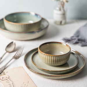 Assiettes Modernes en Céramique | Ensemble de <span class=keywords><strong>Vaisselle</strong></span> de Maison | Service de Table Créatif en Porcelaine Minimaliste Émaillée - Product Image 1