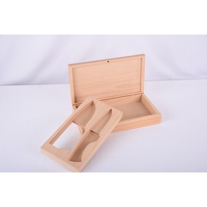 Produttore di espositori in legno, supporti pubblicitari e attrezzature per negozi | CNC, laser, UV - Product Image 3