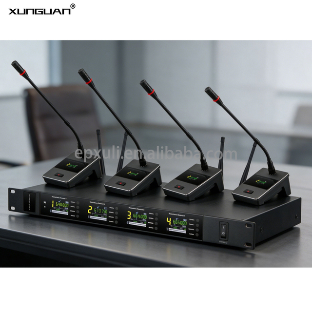 Professional DM104 4 Channel Conference UHF Wireless Microphone System Gooseneck/ Square Rob Microphone for Meeting,Teaching Use