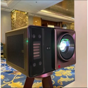   Proyector Láser Portátil C5 4K Ultra HD DLP con Altavoces Integrados, Compatible con Internet y 3D - Product Image 1