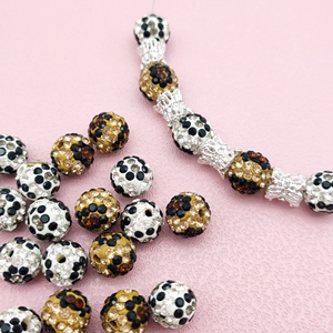 Цветные бусины с леопардовым принтом для самостоятельного изготовления цепочек для телефонов и брелоков, 10 мм, аксессуары, прямые отверстия, стразы для одежды, шариковых ручек, бусин - Product Image 3