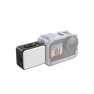 TELESIN Lampe de remplissage en plastique réglable de 800mAh pour caméra DJI <span class=keywords><strong>Action</strong></span> 5PRO/4/3 Capacité de la batterie multimode - Product Image 2