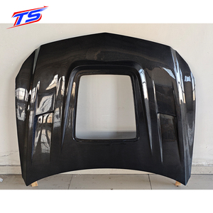 Cofano Motore in Fibra di Carbonio Stile IMP W218 per Mercedes Benz CLS <span class=keywords><strong>C218</strong></span> - Product Image 3