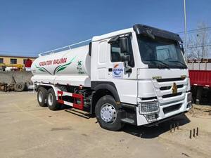 Camión resistente 4X2 de China HOWO con sistema de rociadores de 10 metros cúbicos, componente de núcleo de motor duradero de entrega rápida - Product Image 5