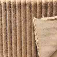 Nerz Fleece Stoff geprägt Plain Super Soft Cosy Fluffy für Mantel Decke Poly Fur