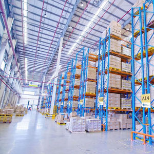 Service d'entreposage gratuit avec 10 ans d'expérience dans le secteur - Product Image 1