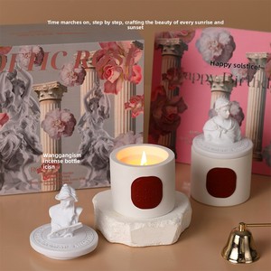 Coffret Cadeau Bougie Aromatique en Cire de Soja Faite à la Main avec Pot en Pierre – Décoration Créative et Élégante pour Mariages, Fêtes, Nouvel An – Souvenir de Luxe - Product Image 1