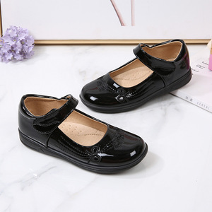 <span class=keywords><strong>Scarpe</strong></span> in Ecopelle per Ragazze Estate 2025 Suola Morbida da Ballo Stile Britannico Moda <span class=keywords><strong>Scarpe</strong></span> Singole Nere per Bambini Traspiranti con Chiusura a Strappo - Product Image 3