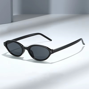 Custom Logo 2026 Fashion Retro Men PC <b>Small</b> <b>Frame</b> Punk Sun Glasses UV400 Rivets Oval Cat Eye <b>Sunglasses</b> for Women - Product Image 2