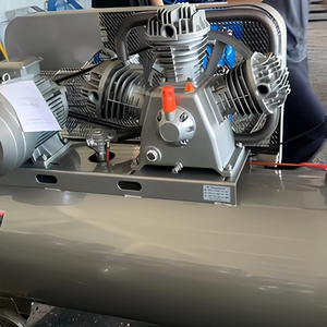 저소음 안정 공기 공급 피스톤 에어 컴프레서 7.5KW 10HP 안전밸브 장착 헤비듀티 에어 컴프레서 - Product Image 4