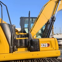 Excavatrice sur chenilles Caterpillar 320GC d'occasion du Japon, 20 tonnes, pour l'exploitation minière et la construction, avec composants de moteur, pompe, engrenages et roulements