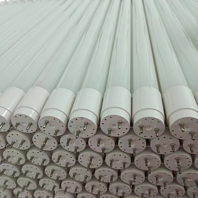 Hot Sale T8 Light Tube 110lm/W LED T8 Tube Light AC85-265V Day White 6000K