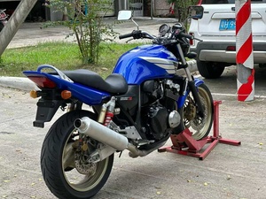 ฮอนด้า 1 <span class=keywords><strong>CB400</strong></span> ซูเปอร์โฟร์ รถจักรยานยนต์สตรีทไบค์แบบอินไลน์โฟร์ 400 ซีซี ระบายความร้อนด้วยน้ำ พร้อมระบบ ABS รถจักรยานยนต์สตรีทไบค์สุดคลาสสิกจากญี่ปุ่นสำหรับนักสะสม - Product Image 5