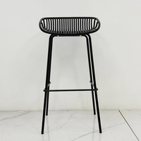 Tabourets de bar en fer forgé de style nordique minimaliste, tabourets de bar modernes en métal créatifs, bancs de caisse, tabourets hauts de réception