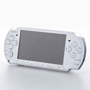 Consola de juegos portátil PSP 3000 original reacondicionada con pantalla táctil a color, memoria opcional y juegos gratis. - Product Image 1