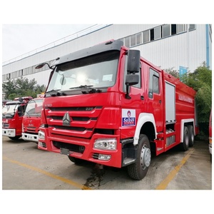 Camion-citerne à eau Sinotruk HOWO de 18 mètres cubes, camion de pompiers de 33700 kg, camion de lutte contre l'incendie à trois essieux - Product Image 3